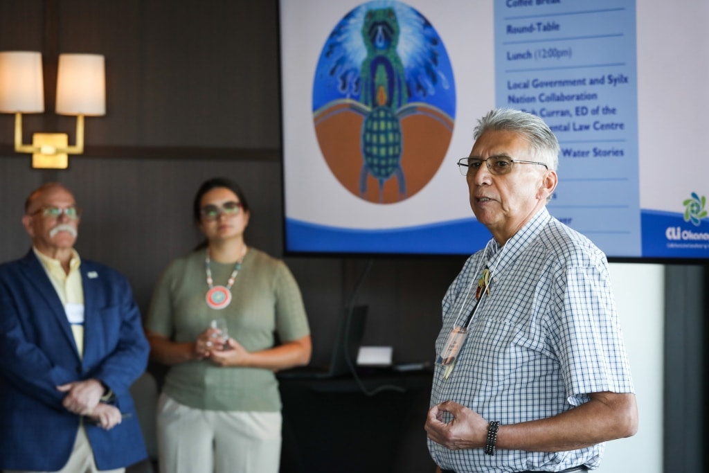 y̓ilmixʷm (Chief) Dan Wilson, of Okanagan Indian Band (right), speaks during the Okanagan Similkameen Collaborative Leadership Table’s April 24 meeting in the District of Lake Country, in syilx territory. Photo by Aaron Hemens